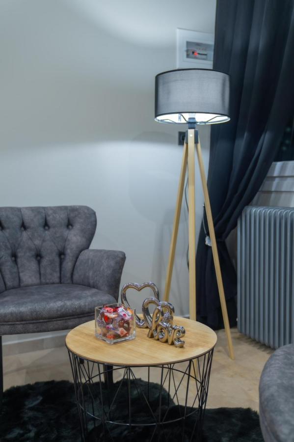 Guesthouse Aelia Káto Loutrákion Екстериор снимка