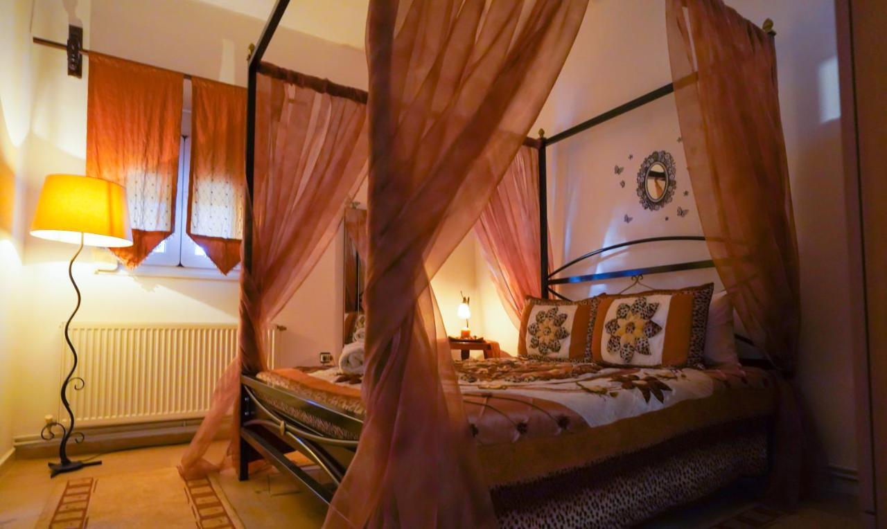 Guesthouse Aelia Káto Loutrákion Екстериор снимка